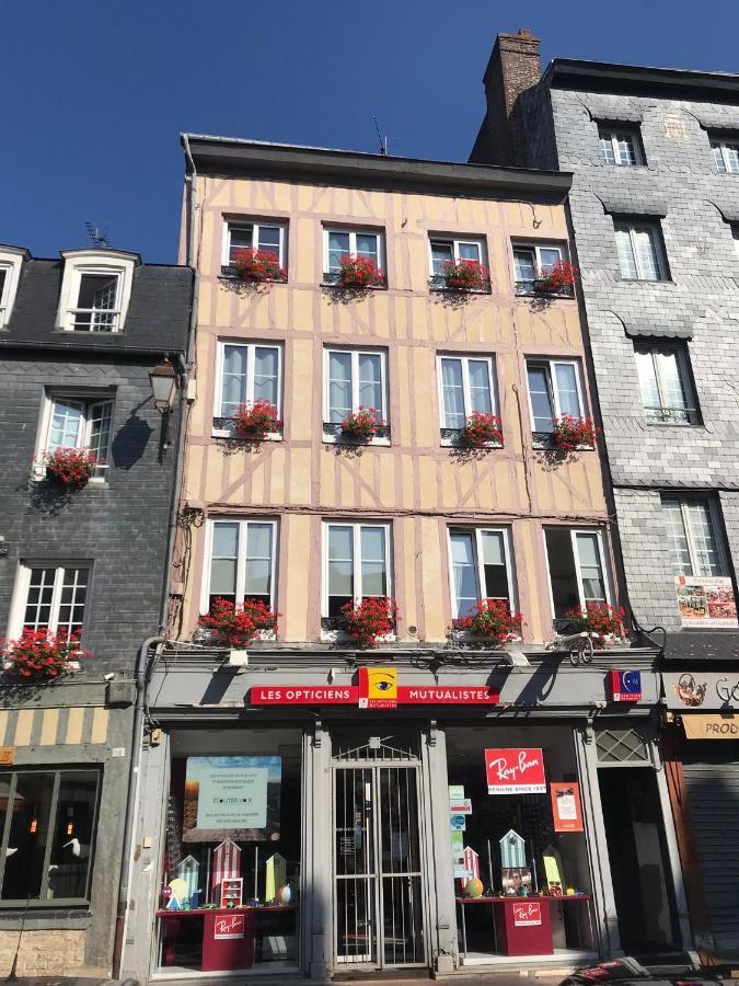 L'Appartement R Postel Honfleur Exterior foto